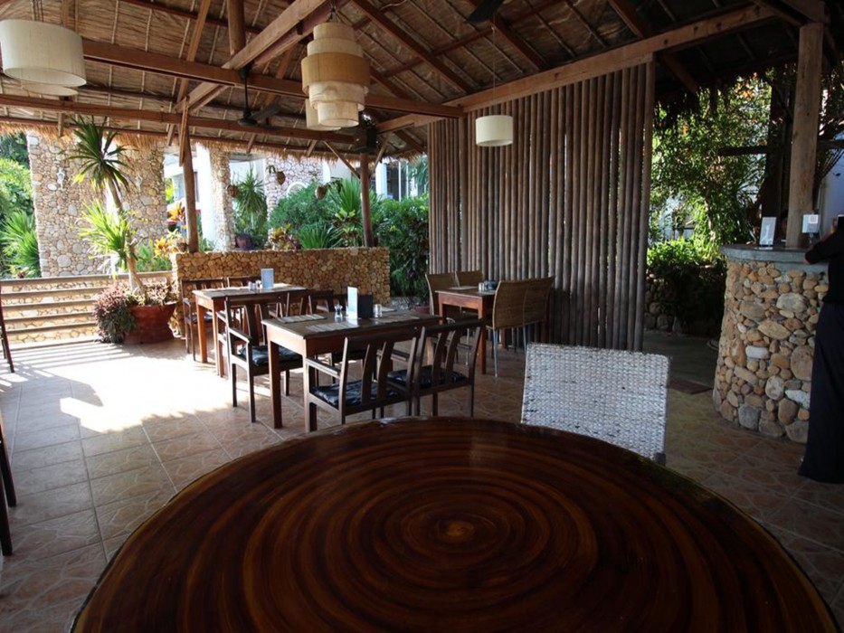 saravoan hotel kep