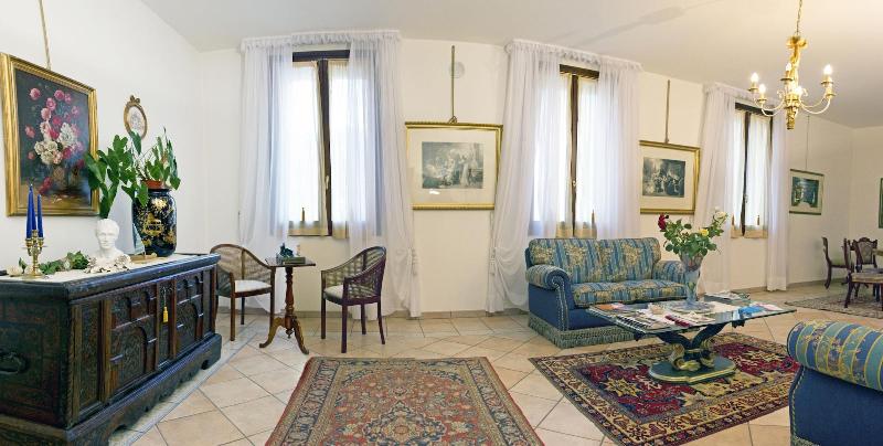 Hotel Villa Scalabrini,Castelfranco Veneto>>Asolo,4 star