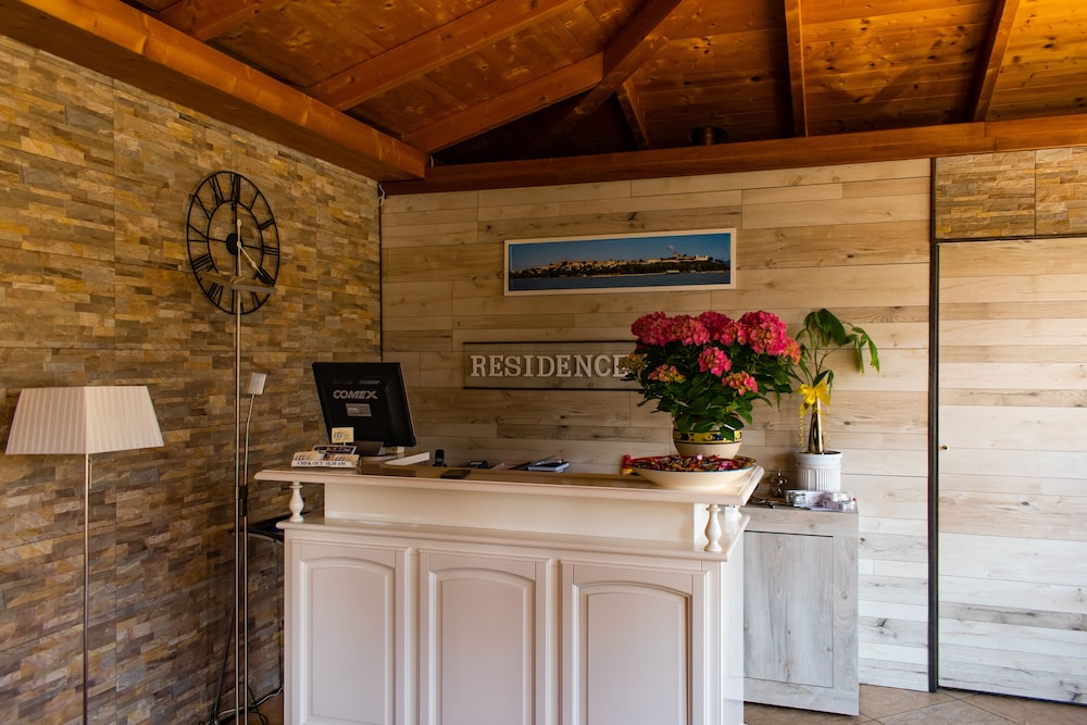 residence al lago