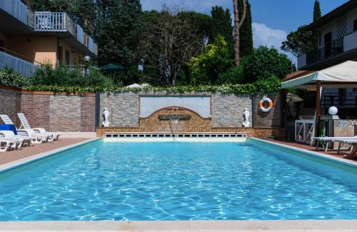 Residence Al Lago,Lake Trasimeno>>Castiglione Del Lago,4 star