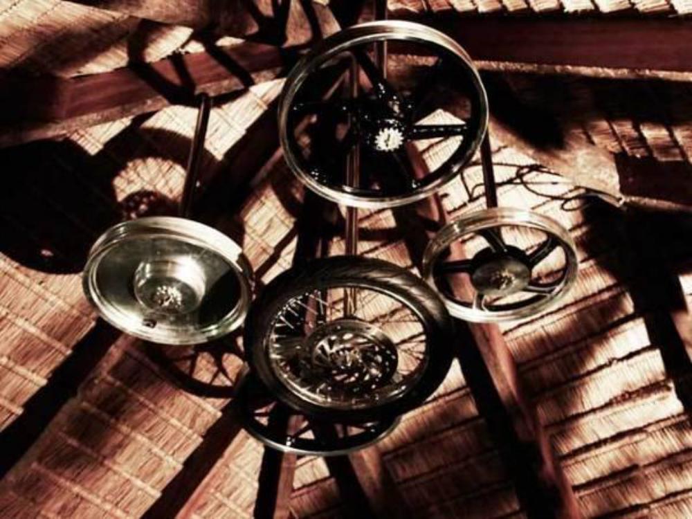 nickys handlebar hotel