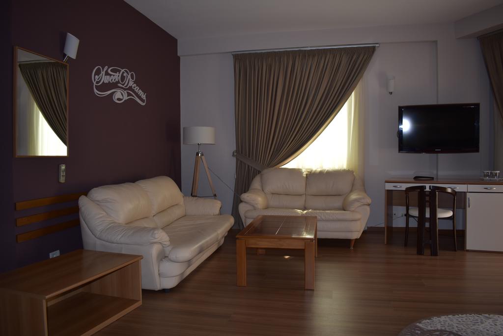 durres
