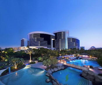 grand hyatt dubai