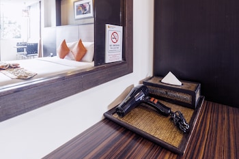 sakulchai place hotel