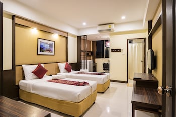 sakulchai place hotel