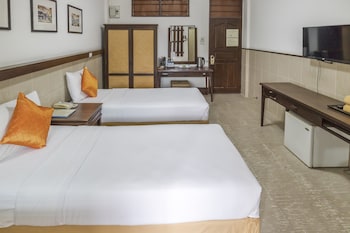 sakulchai place hotel