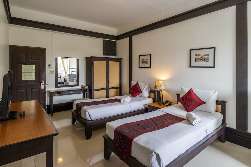 sakulchai place hotel