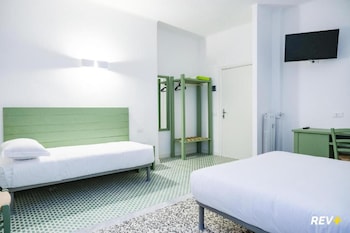 lia art hotel
