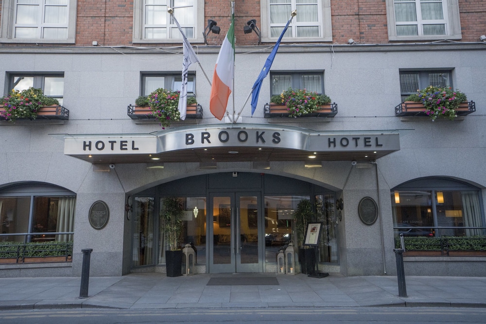 brooks hotel
