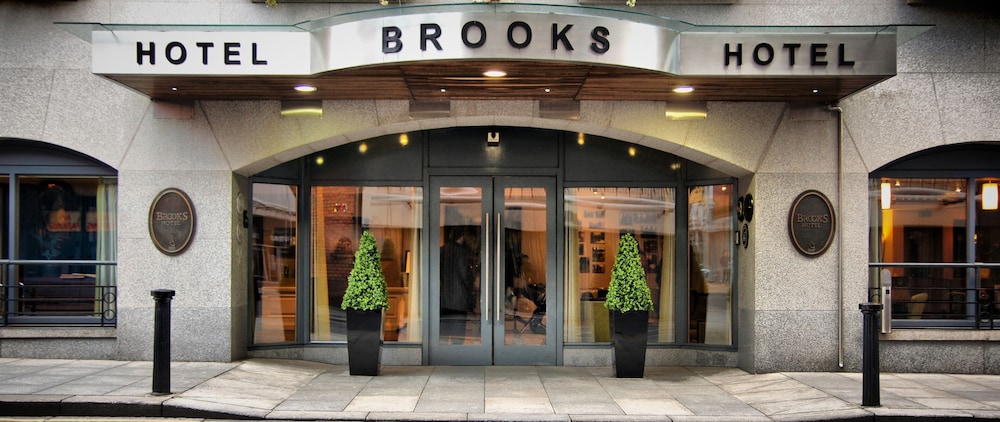 brooks hotel