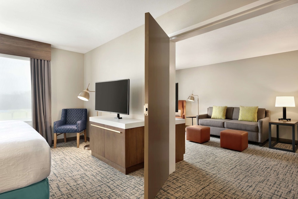 hilton garden inn dubuque downtown