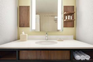 hilton garden inn dubuque downtown