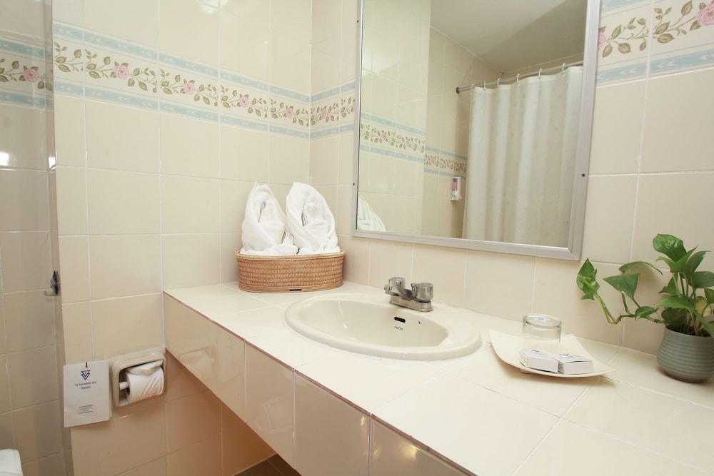 ymca international hotel