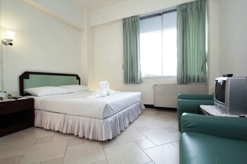 ymca international hotel