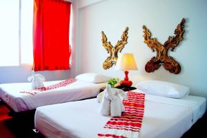 ymca international hotel