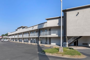 red roof inn dunn