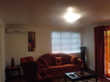 bizafrika guest lodge and conference center