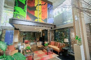 silom convent garden