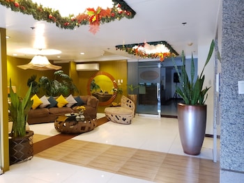 festive hotel makati