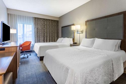 hampton inn eau claire