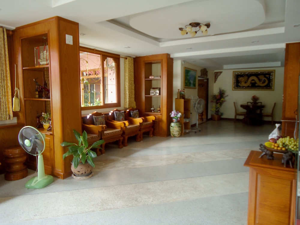 ngamta hotel