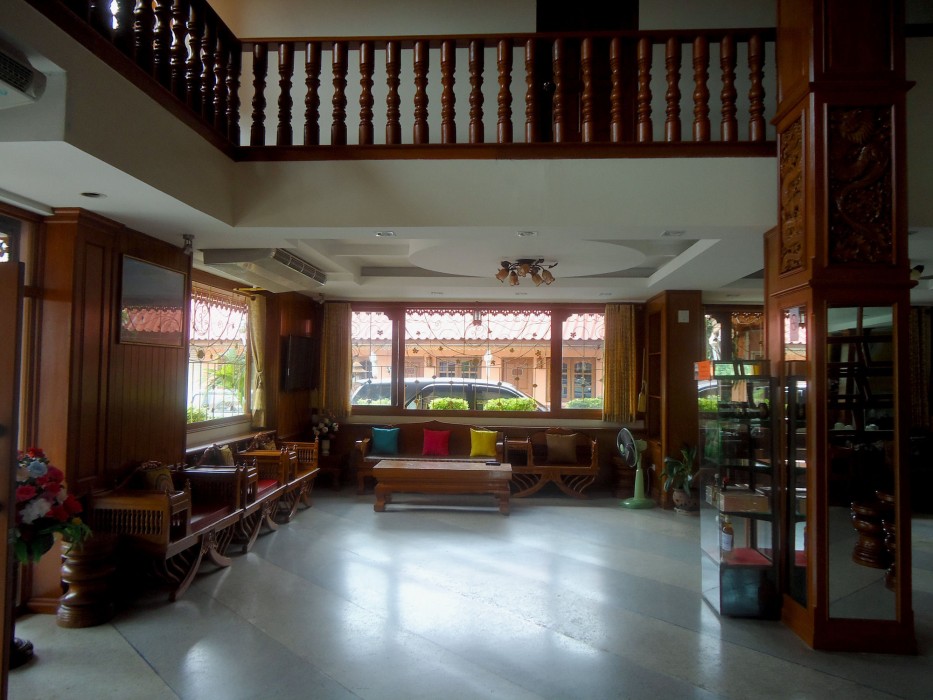 ngamta hotel