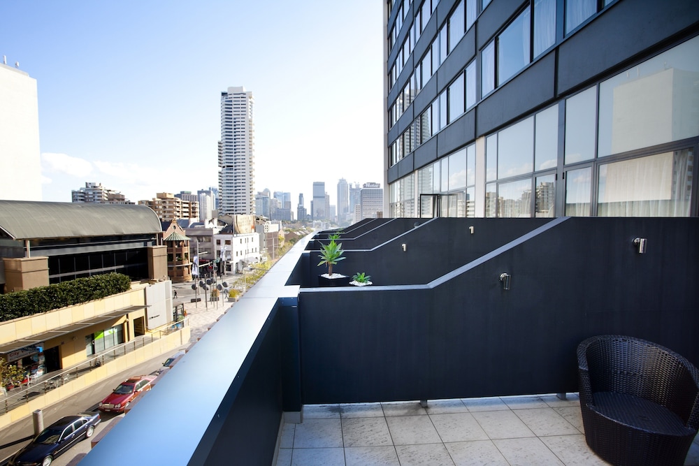 hotel indigo sydney potts point by ihg