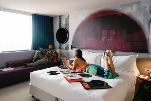 hotel indigo sydney potts point by ihg