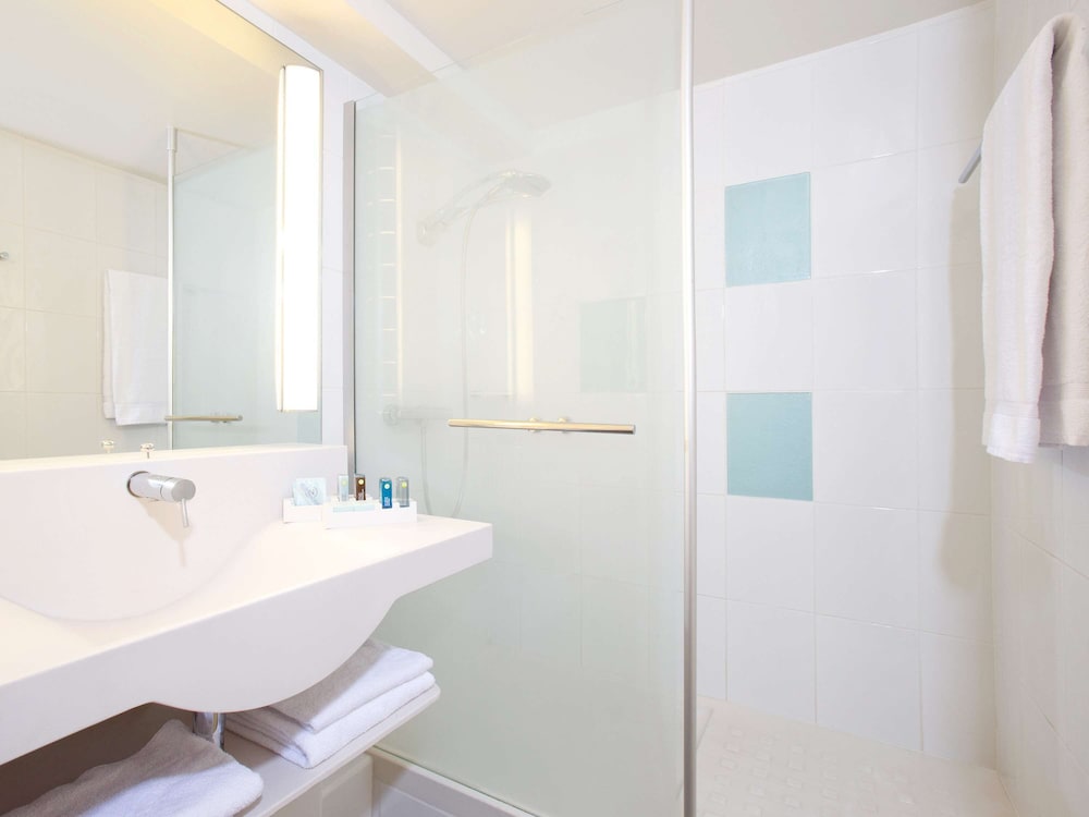 novotel edinburgh park
