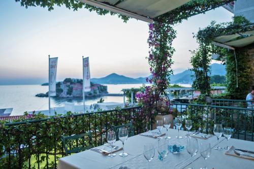 hotel azimut