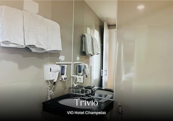 vio cihampelas