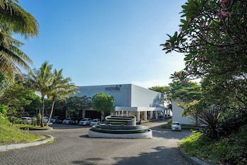 estrella hotel and conference