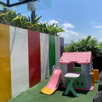 estrella hotel and conference