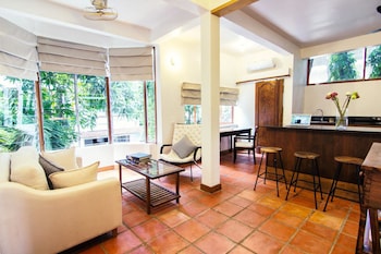 yk art house