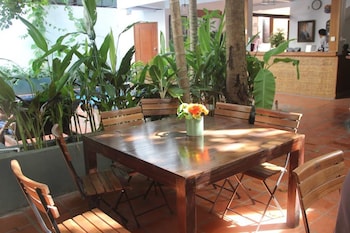 yk art house