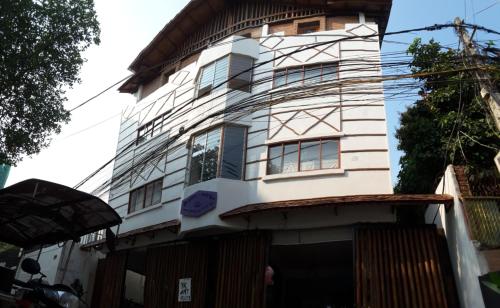 yk art house