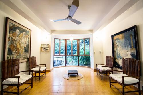 yk art house