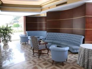 hotel royal