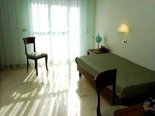 hotel royal
