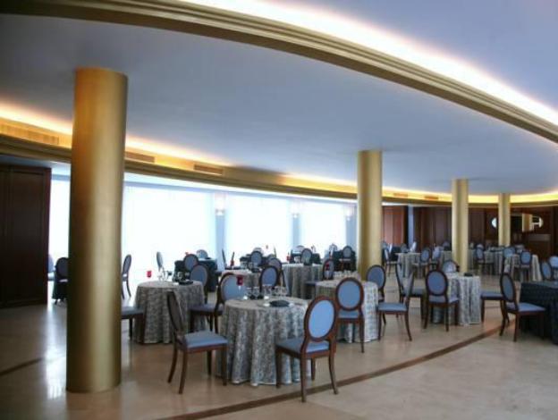 hotel royal