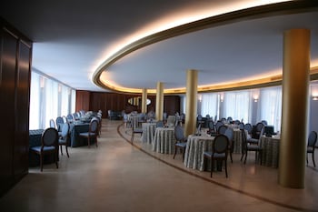 hotel royal