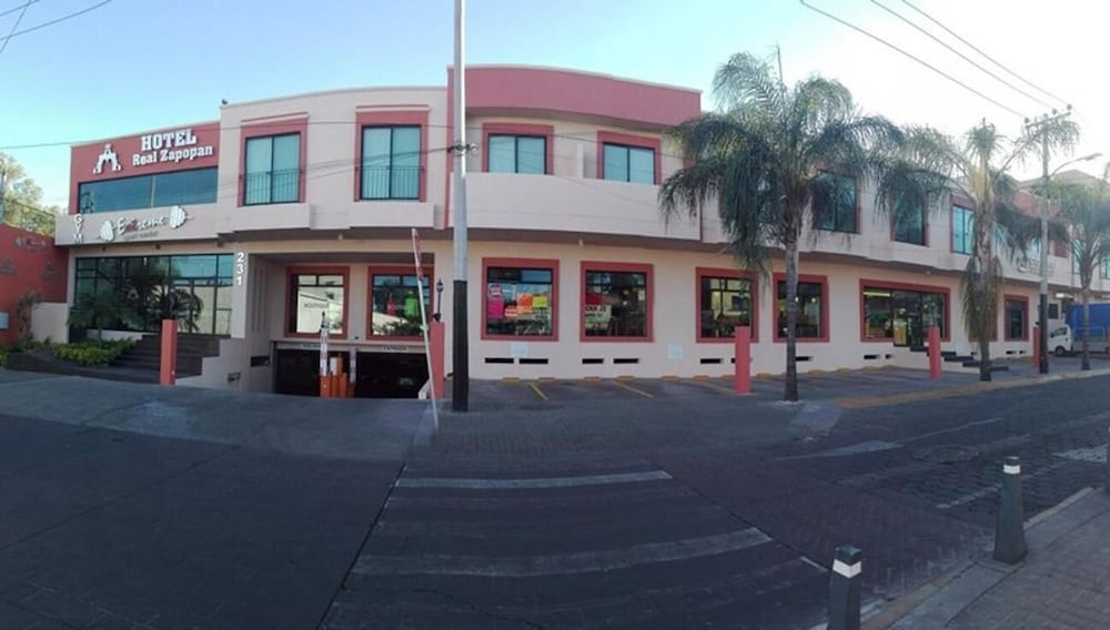 hotel real zapopan