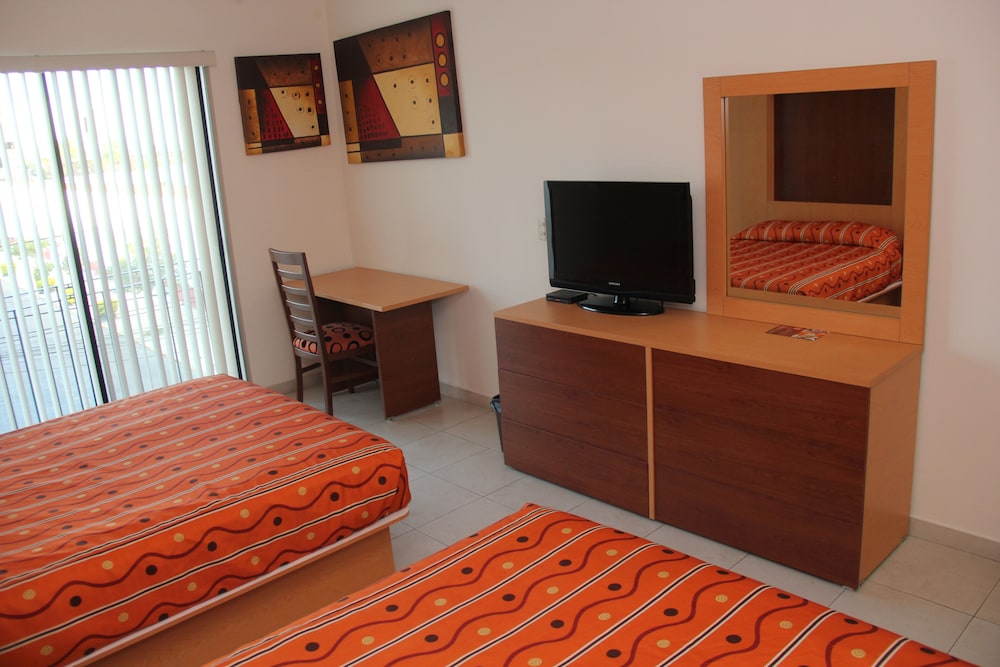 hotel real zapopan