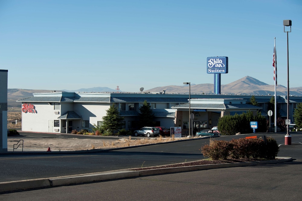 shilo inn elko suites