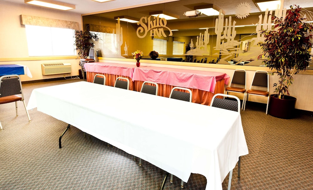 shilo inn elko suites