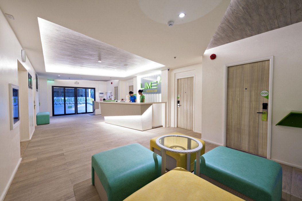 lime hotel boracay