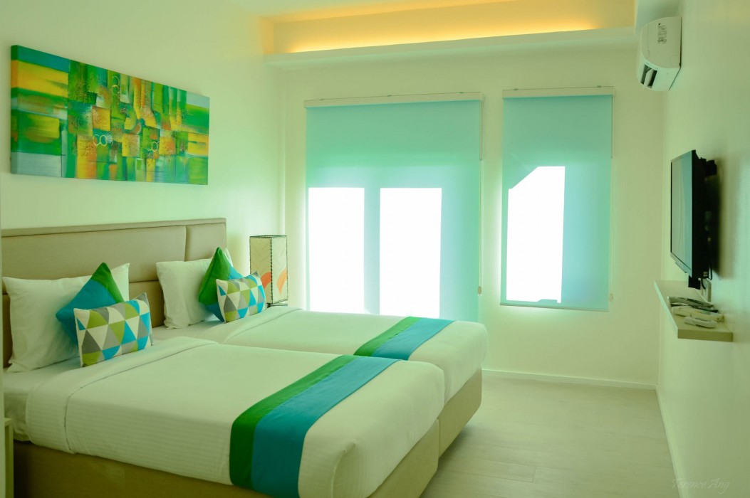 lime hotel boracay