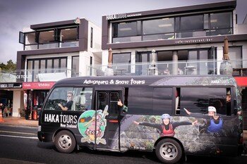 Haka House Bay Of Islands,Kerikeri>>Bay Of Islands,2 star