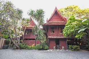 coral grand place bangkok