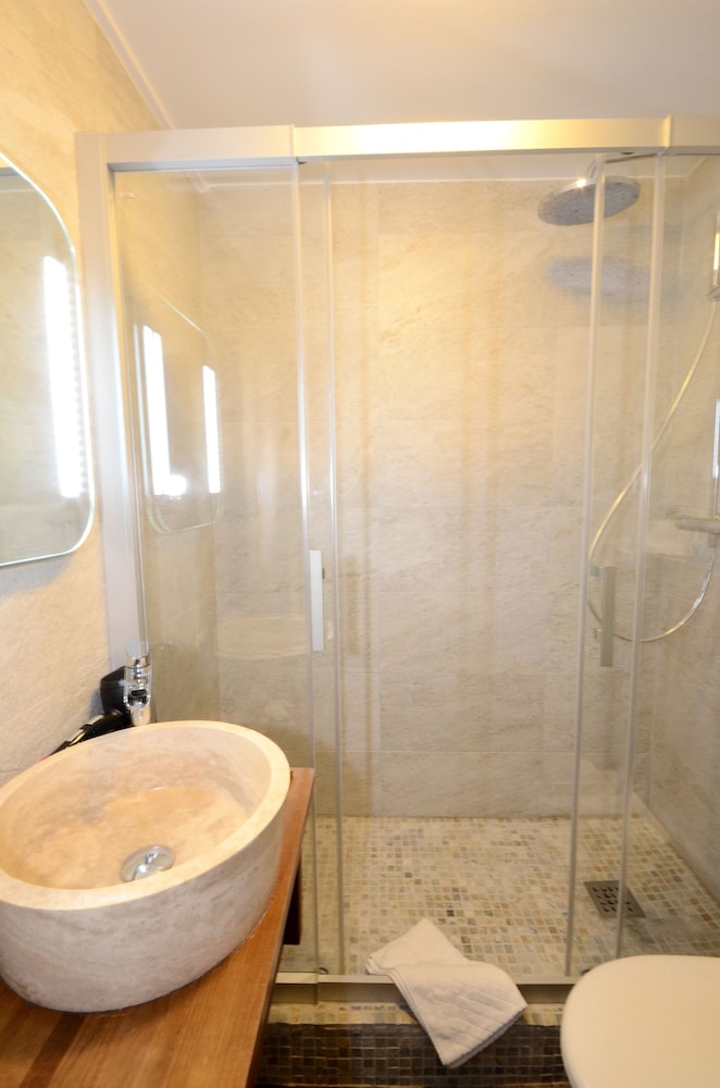 green hotels paris 13